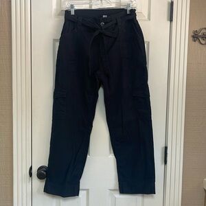 Old Navy size small black pants. Very loose and comfortable. Great condition